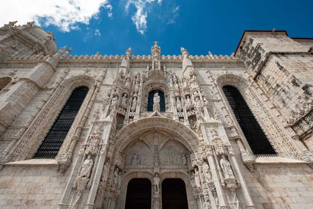 Things to do in lisbon