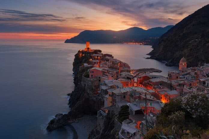 anders-jilden-cYrMQA7a3Wc-unsplash A guide to travel to Best Italian beaches