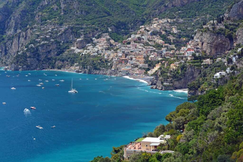A guide to travel to Best Italian beaches