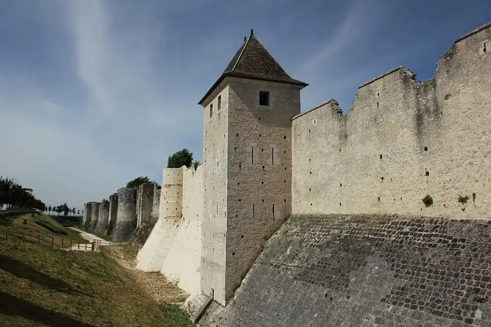 Provins