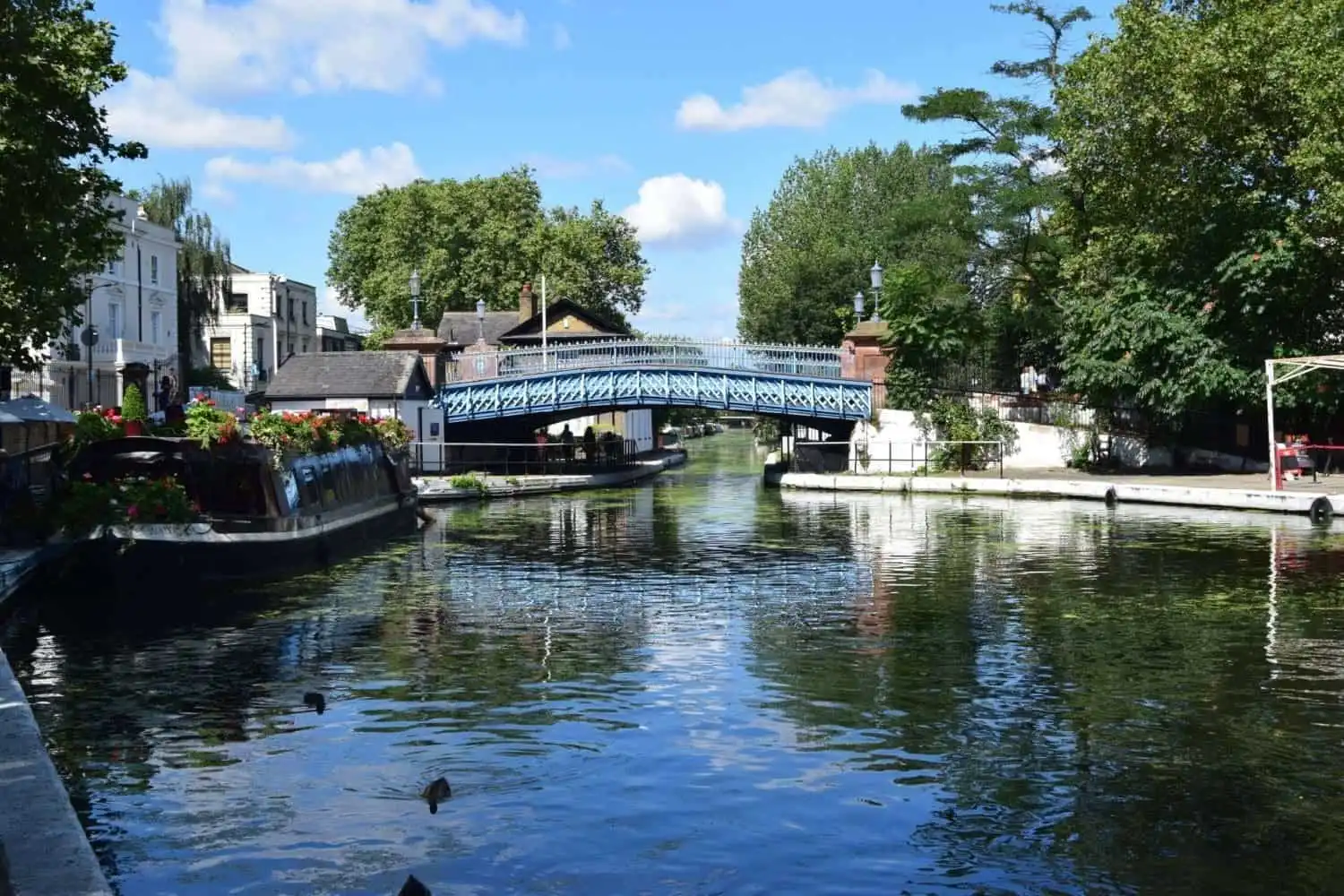 floating cinema London