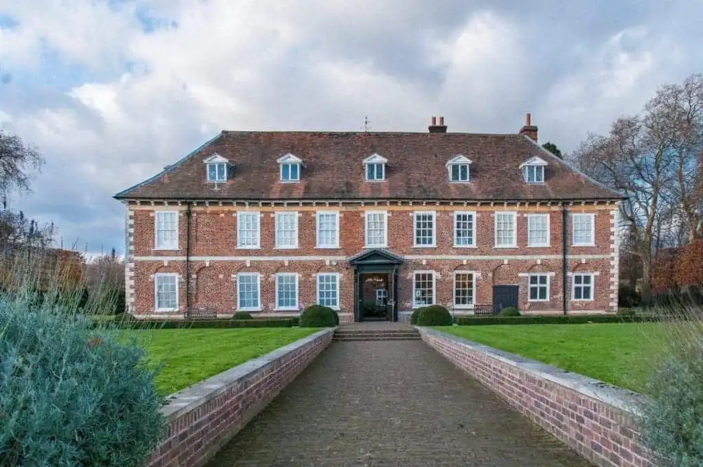 holiday places in uk