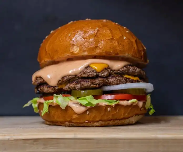 amirali-mirhashemian-sc5sTPMrVfk-unsplash turkey burger recipe